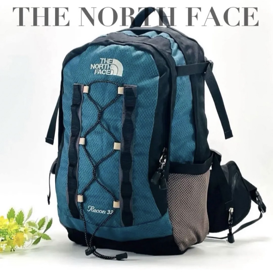 THE NORTH FACE(ザノースフェイス)のザノースフェイス Recon32 レインカバー付き リュック バックパック スポーツ/アウトドアのアウトドア(登山用品)の商品写真