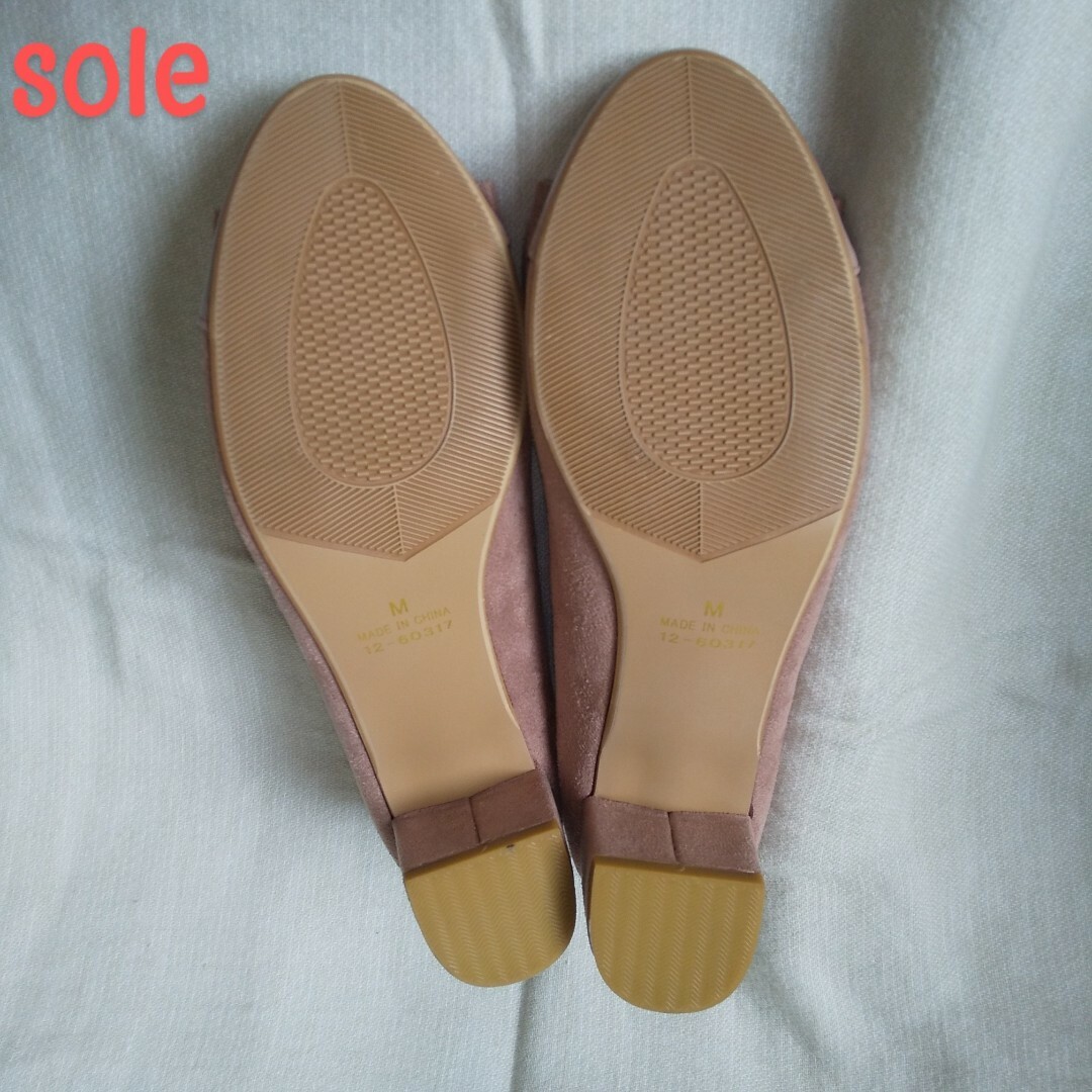 ほぼ未使用 CLOSSHI スエード × エナメル リボン パンプス Mサイズ レディースの靴/シューズ(ハイヒール/パンプス)の商品写真