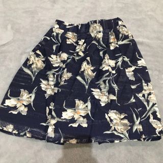 花柄　ミニスカート　新品(ミニスカート)