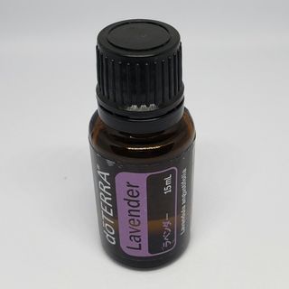 ドテラ(doTERRA)の★新品未開封　ドテラ　ラベンダー　15ml×1本★(エッセンシャルオイル（精油）)