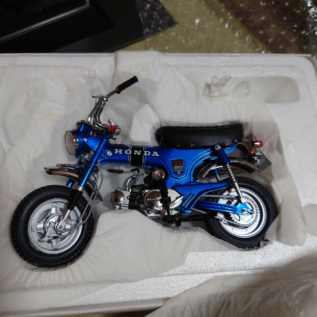 EBBRO 1/10 DAX HONDA ST50 1969 エンタメ/ホビーのおもちゃ/ぬいぐるみ(ミニカー)の商品写真