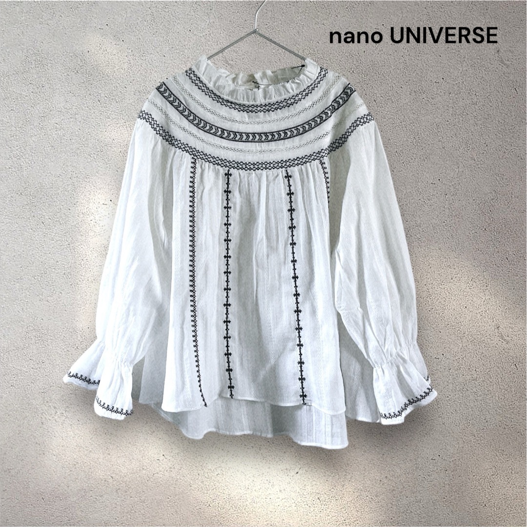 nano・universe(ナノユニバース)のナノユニバース 刺繍ブラウス 36サイズ プルオーバー スモック　白 ホワイト レディースのトップス(シャツ/ブラウス(長袖/七分))の商品写真