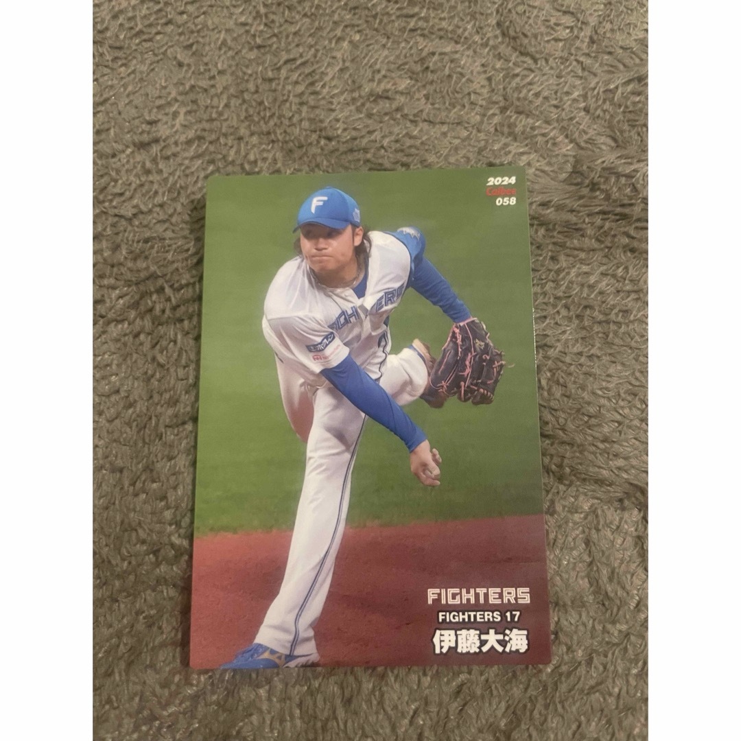 プロ野球チップス2024 伊藤大海 エラーカード スポーツ/アウトドアの野球(記念品/関連グッズ)の商品写真