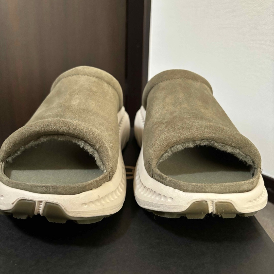 UGG(アグ)の大人気完売 超希少29cm UGG M CA805 V2 SLIDE サンダル メンズの靴/シューズ(サンダル)の商品写真