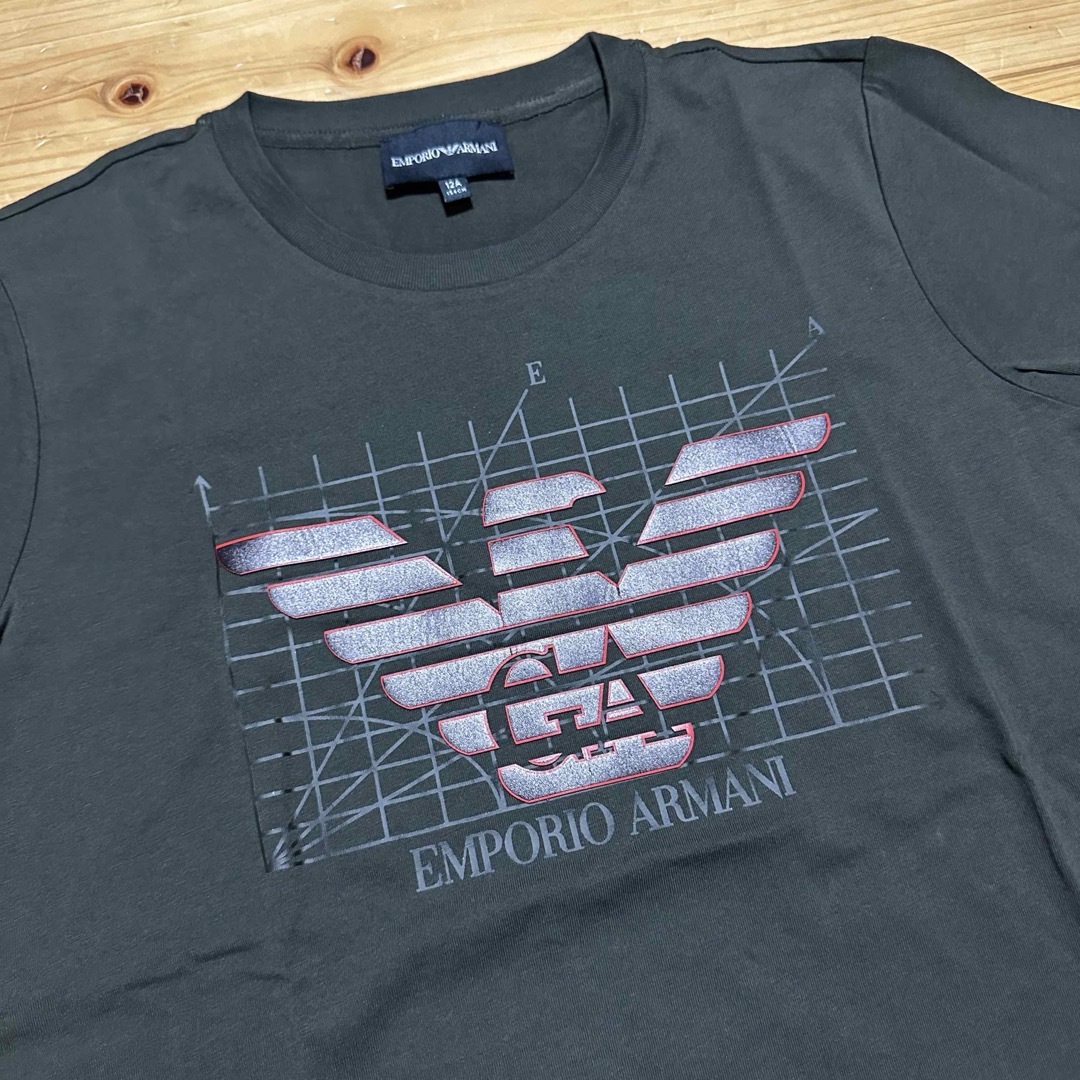 Emporio Armani(エンポリオアルマーニ)の新品　エンポリオアルマーニ　キッズ　Tシャツ　150サイズ　ロゴ キッズ/ベビー/マタニティのキッズ服男の子用(90cm~)(Tシャツ/カットソー)の商品写真