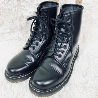 ドクターマーチン(Dr.Martens)の【美品】ドクターマーチン　ブーツ　8ホール　ブラック　レザー(ブーツ)