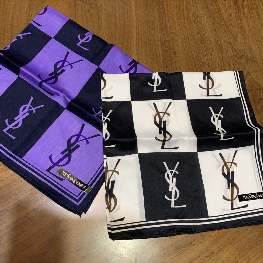 Yves Saint Laurent(イヴサンローラン)のイヴ・サンローラン　ハンカチ　2枚セット② レディースのファッション小物(ハンカチ)の商品写真