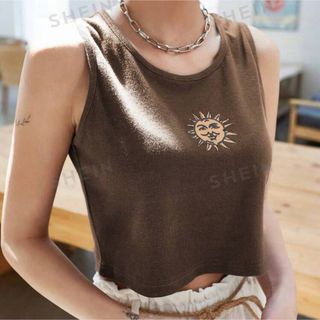 シーイン(SHEIN)のショート丈タンクトップ　ブラウン　茶　太陽　sun(タンクトップ)