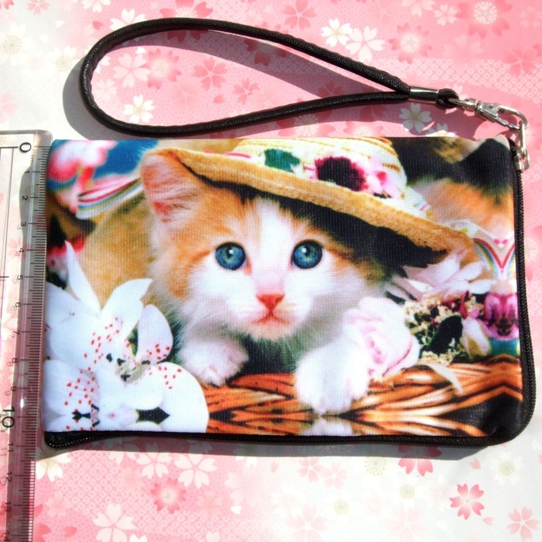 猫ポーチ レディースのファッション小物(ポーチ)の商品写真