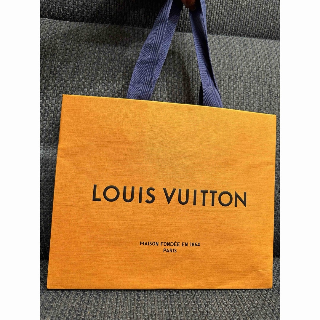 LOUIS VUITTON(ルイヴィトン)のルイヴィトン紙袋　LOUIS VUITTONショッパー　ショップ袋 レディースのバッグ(ショップ袋)の商品写真