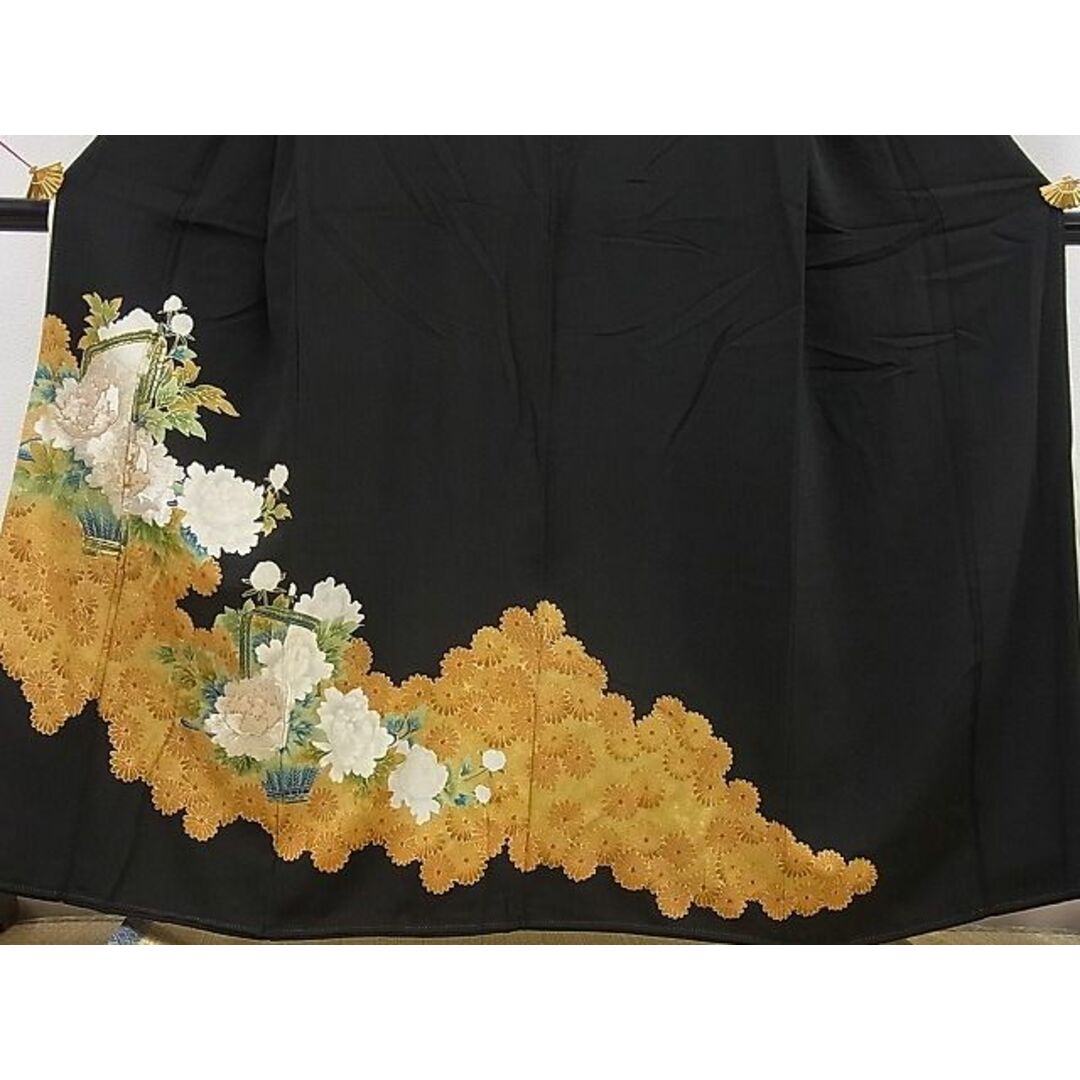 平和屋野田店■豪華黒留袖　駒刺繍　花籠文　金彩　逸品　BAAC1570hj レディースの水着/浴衣(着物)の商品写真