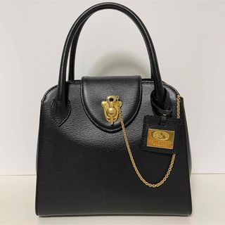 ペレボルサ(PELLE BORSA)のPELLE BORSA ペレボルサ レザー ハンドバッグ チャーム付き ブラック(ハンドバッグ)