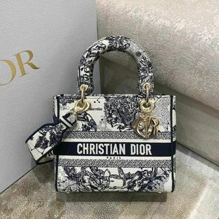 クリスチャンディオール(Christian Dior)の新品　LADY D-LITE ミディアムバッグ　レディーディオールP(ショルダーバッグ)