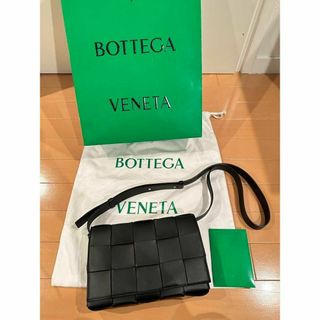 ボッテガヴェネタ(Bottega Veneta)のBOTTEGA VENETA ボッテガヴェネタ カセット 黒 新品nS(ショルダーバッグ)