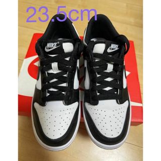 ナイキ(NIKE)のNIKE ダンクLOW GS  ホワイト　ブラック　パンダ23.5cm(スニーカー)