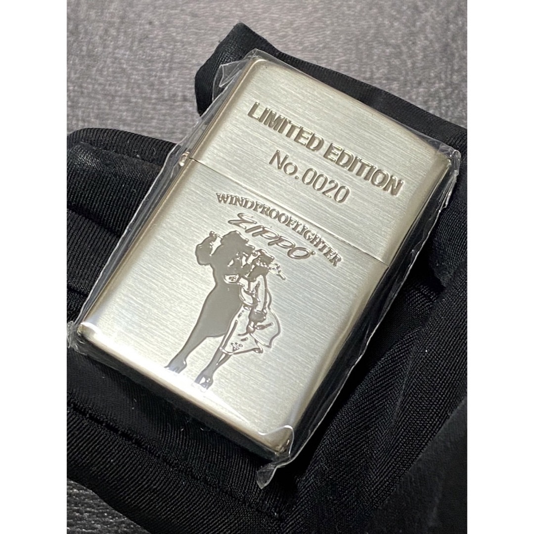 zippo ウィンディ ダブルシルエット 限定品 前面刻印 2023年製の zippo ウィンディ ダブルシルエット 限定品 前面刻印 2023年製の