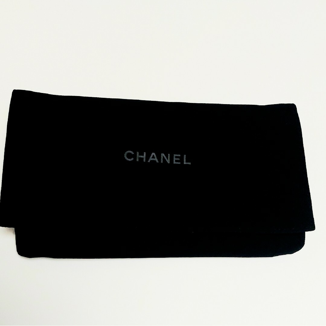 CHANEL(シャネル)のCHANEL　保存袋　　　　　　　　　　プライスダウン中 レディースのバッグ(ショップ袋)の商品写真
