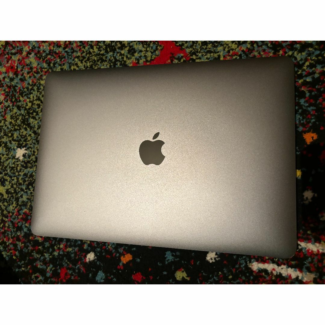 Apple(アップル)のMacBook Pro 2017,Thunderbolt 3 RT スマホ/家電/カメラのPC/タブレット(ノートPC)の商品写真