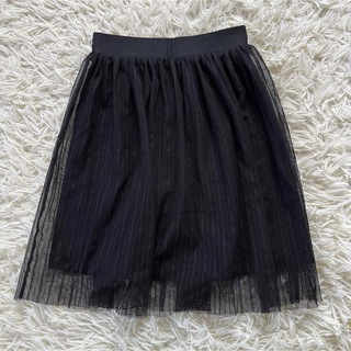 ユニクロ(UNIQLO)のUNIQLO キッズ女の子チュールスカート　膝丈　ブラック　110(スカート)