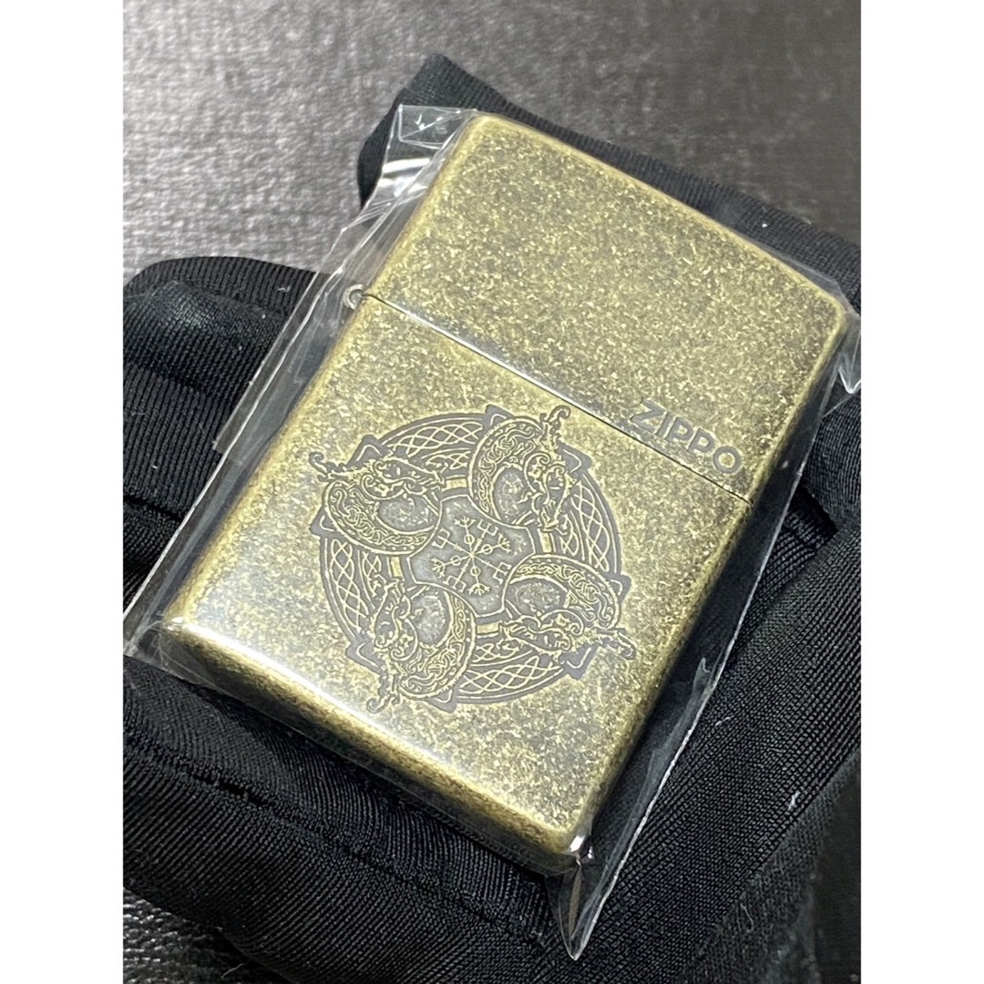 zippo アンティークゴールド 特殊加工 前面刻印 希少モデル 2022年製  メンズのメンズ その他(その他)の商品写真