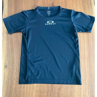 オークリー(Oakley)のオークリー　Tシャツ　キッズ(Tシャツ/カットソー)