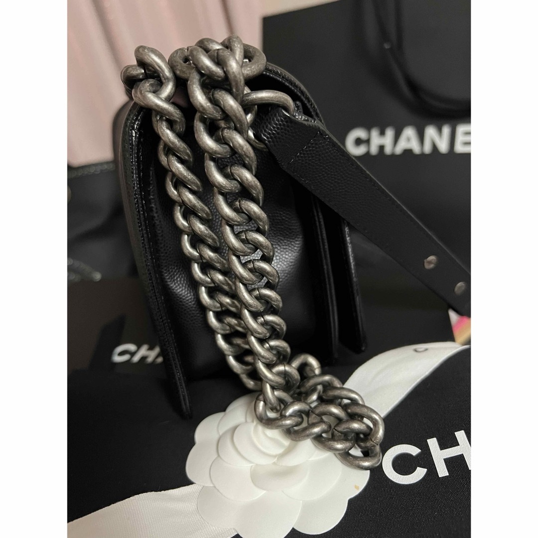 CHANEL(シャネル)のボーイシャネル  キャビアスキン レディースのバッグ(ハンドバッグ)の商品写真