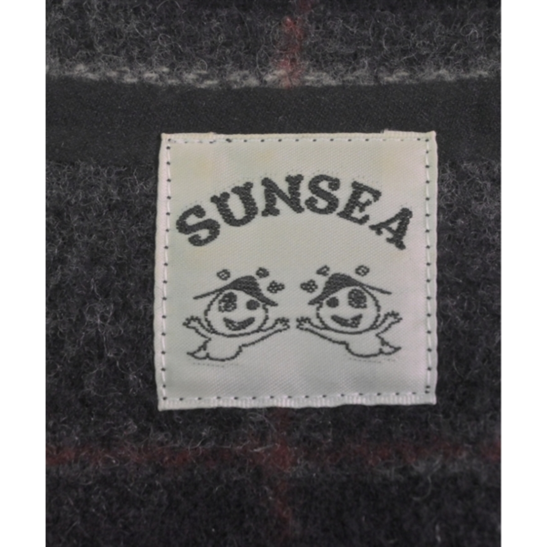 SUNSEA(サンシー)のSUNSEA サンシー Tシャツ・カットソー 2(M位) 黒x白x赤(チェック) 【古着】【中古】 メンズのトップス(Tシャツ/カットソー(半袖/袖なし))の商品写真