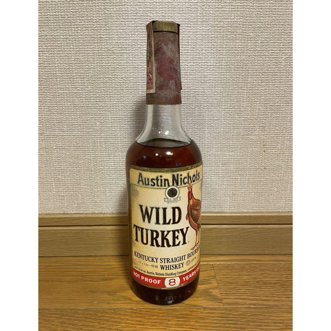 ワイルドターキー(ワイルドターキー)の希少品・未開栓⭐️WILD TURKEY ワイルドターキー 8年  旧ボトル 食品/飲料/酒の酒(ウイスキー)の商品写真