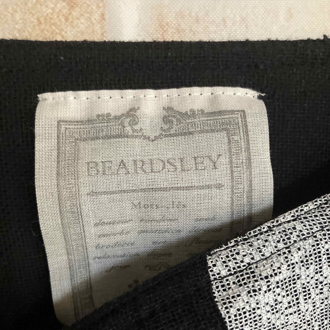 BEARDSLEY(ビアズリー)のBEARDSLEY ドット カットソー ドルマン 水玉 ガーゼ レディースのトップス(カットソー(半袖/袖なし))の商品写真