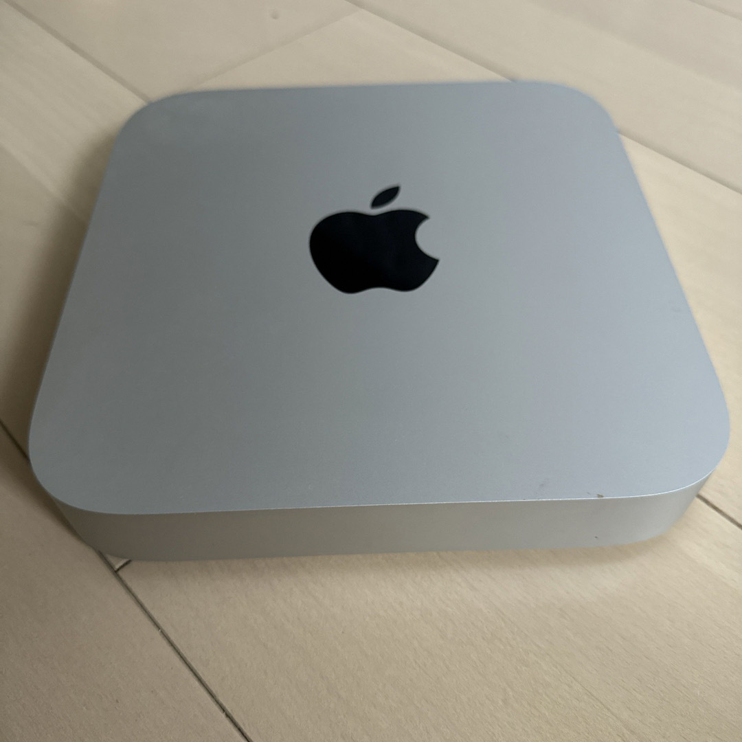 Apple(アップル)のMac mini 8コア/16GBメモリ/1T SSD スマホ/家電/カメラのPC/タブレット(デスクトップ型PC)の商品写真