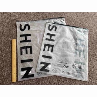 SHEIN シーイン ショップ袋 ショッパー 服入れ 特大サイズ(ショップ袋)