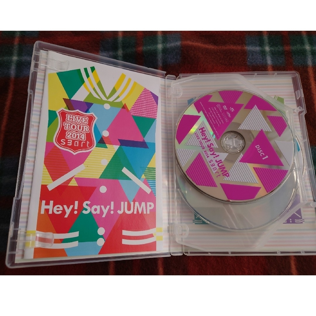 Hey! Say! JUMP(ヘイセイジャンプ)のHey! Say! JUMP LIVE TOUR 2014 smart DVD エンタメ/ホビーのDVD/ブルーレイ(ミュージック)の商品写真