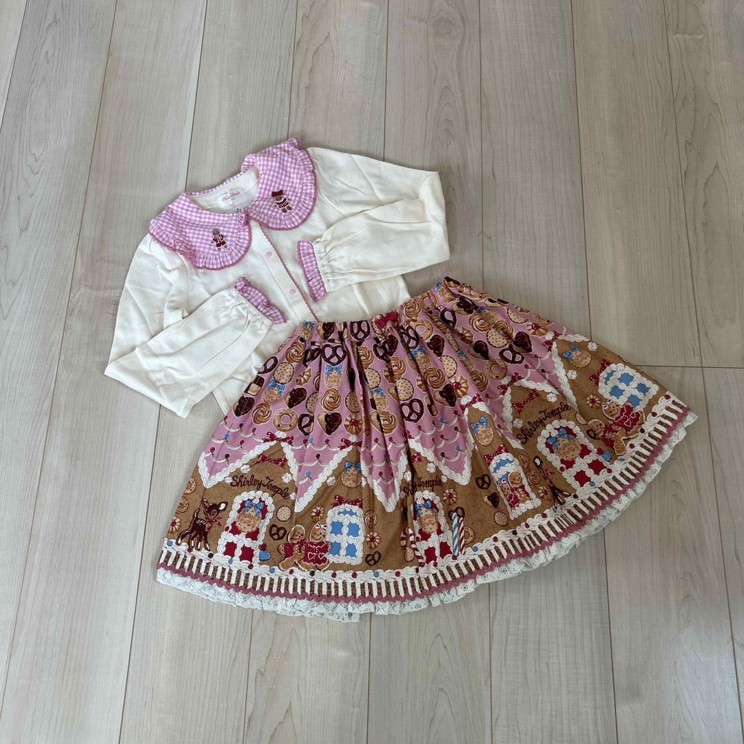 Shirley Temple(シャーリーテンプル)の未使用  Shirley Temple  2点セット  130 キッズ/ベビー/マタニティのキッズ服女の子用(90cm~)(その他)の商品写真