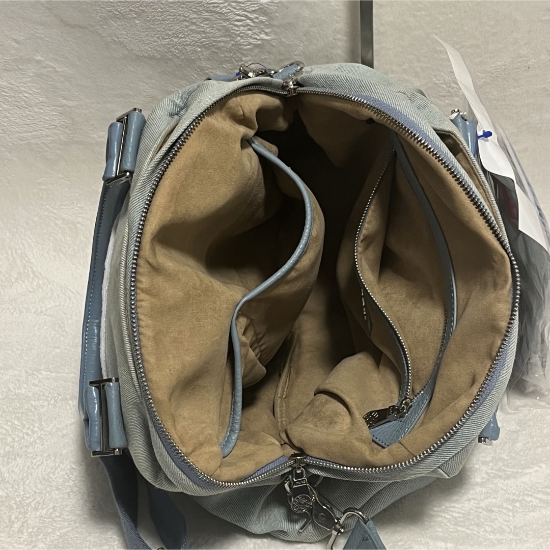 muta(ムータ)のmuta ムータ　2way ショルダー　ハンドバッグ　ワッペン付き レディースのバッグ(ハンドバッグ)の商品写真