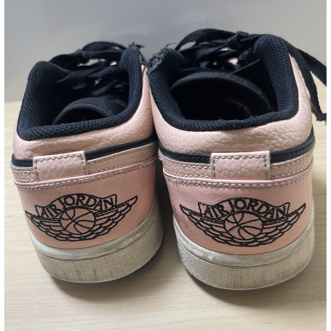 Jordan Brand（NIKE）(ジョーダン)の●AIR JORDAN 1●LOW●Crimson Tint●27㎝● メンズの靴/シューズ(スニーカー)の商品写真