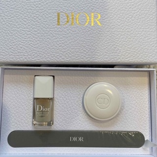 ディオール(Dior)の【非売品】dior ディオール　ネイルケアセット　ギフト(ネイルケア)