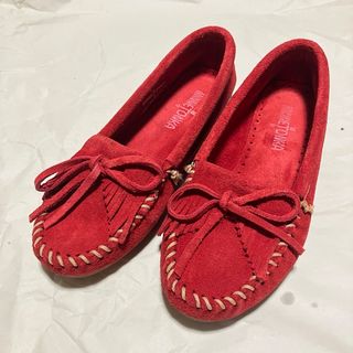 ミネトンカ(Minnetonka)の【MINNETONKA / ミネトンカ】 モカシンシューズ / レッド / 5(スリッポン/モカシン)