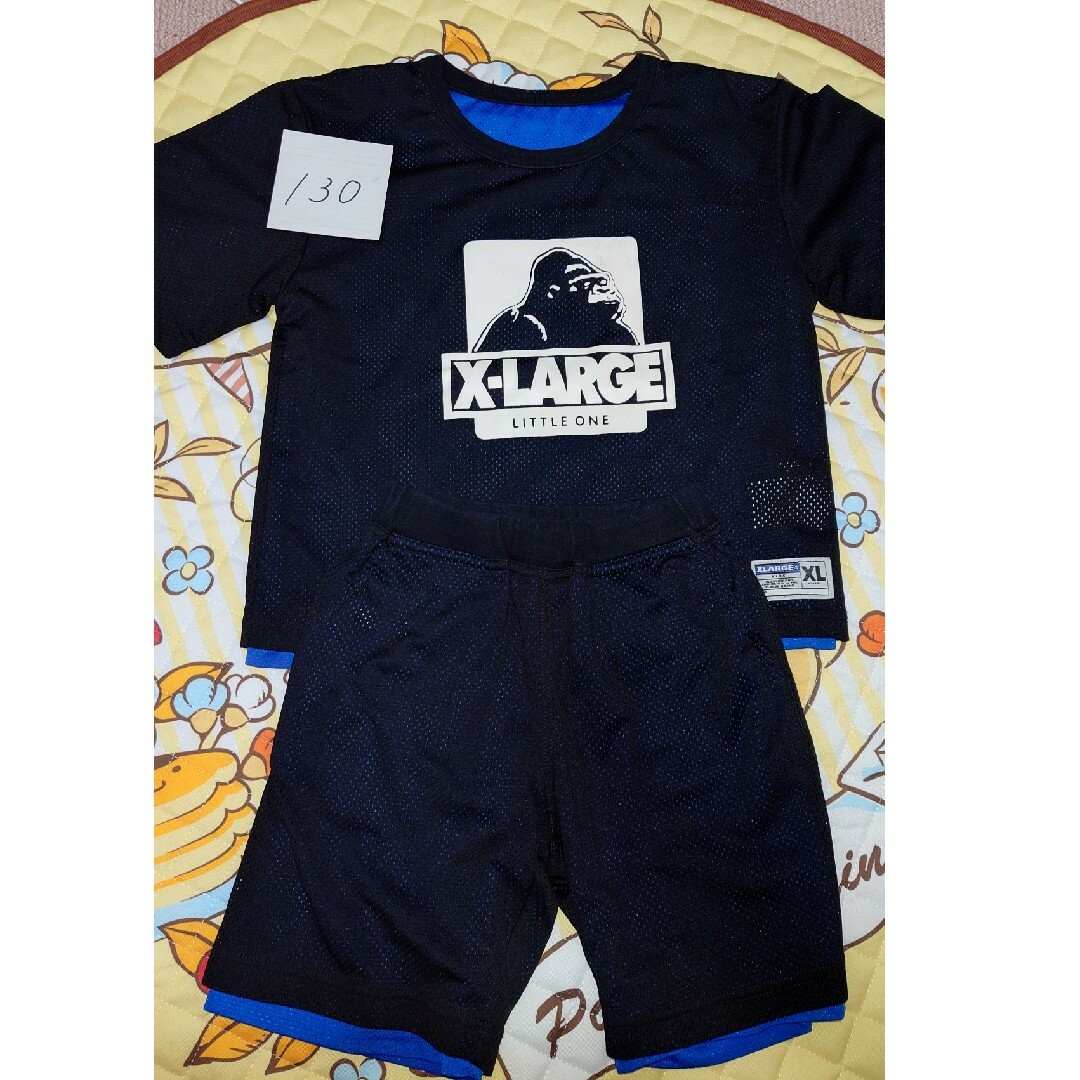 XLARGE KIDS(エクストララージキッズ)のエクストララージキッズ　リバーシブル　セットアップ　130 キッズ/ベビー/マタニティのキッズ服男の子用(90cm~)(Tシャツ/カットソー)の商品写真