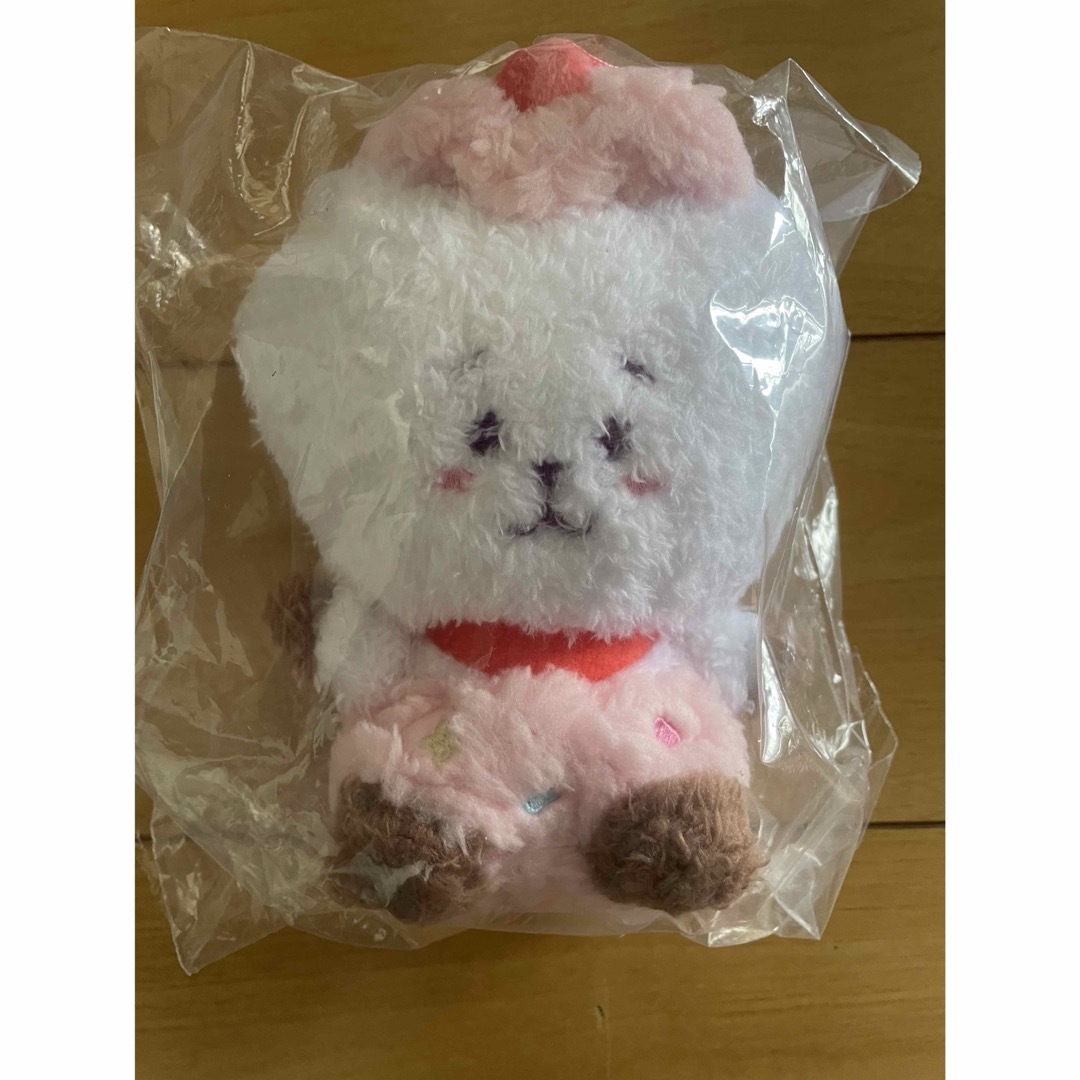 BT21 RJ ぬいぐるみキーリング エンタメ/ホビーのおもちゃ/ぬいぐるみ(ぬいぐるみ)の商品写真