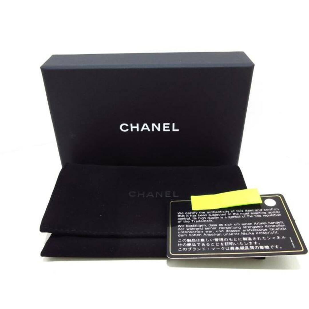 CHANEL(シャネル)のCHANEL(シャネル) カードケース美品  クラシックカードケース,マトラッセ AP0213 ライトグリーン ゴールド金具 グレインドカーフスキン レディースのファッション小物(名刺入れ/定期入れ)の商品写真