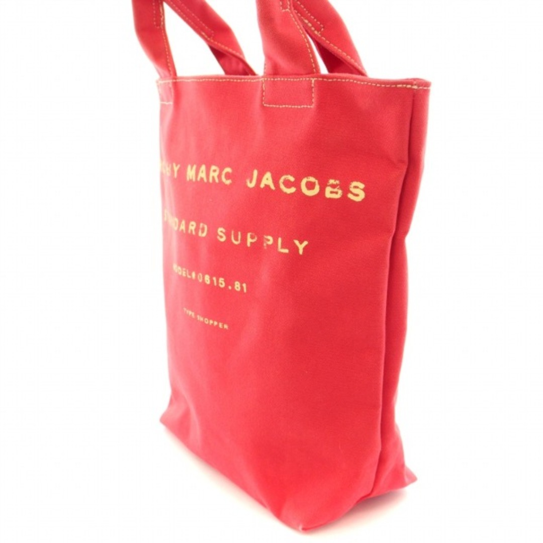 MARC BY MARC JACOBS(マークバイマークジェイコブス)のマークバイマークジェイコブス トートバッグ ハンドバッグ キャンバス ロゴ 赤 レディースのバッグ(トートバッグ)の商品写真