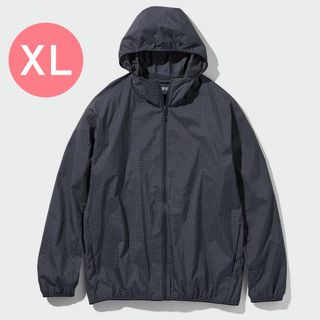 ユニクロ(UNIQLO)のポケッタブルUVカットパーカ ガラ チェック 着用30分のみ XL(ナイロンジャケット)