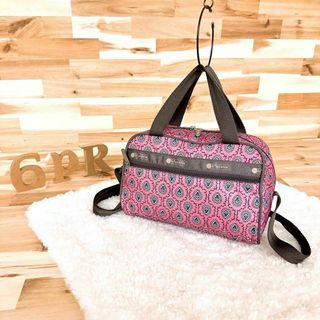 レスポートサック(LeSportsac)の希少/日本限定モデル【レスポートサック】花柄 総柄 ショルダーバッグ ピンク×白(ショルダーバッグ)