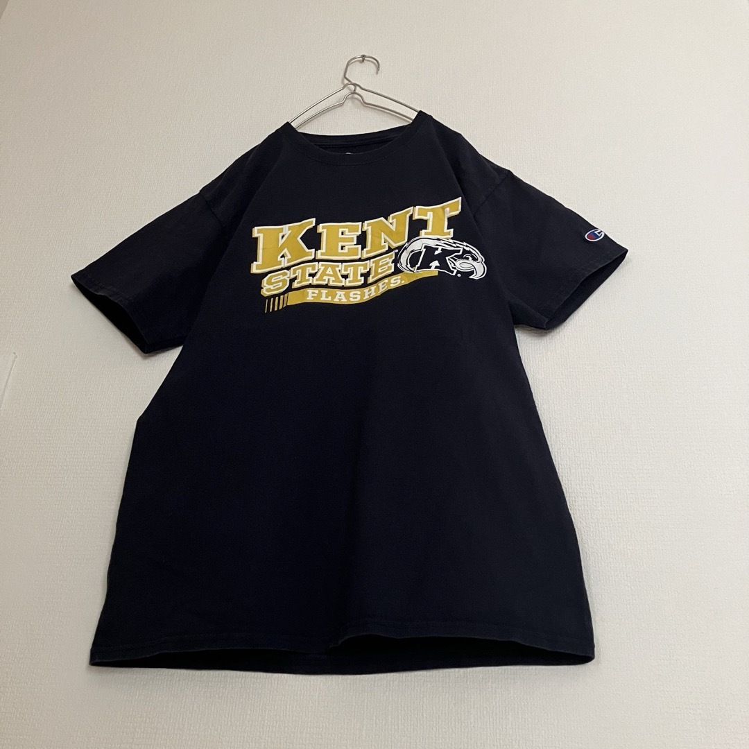 Champion(チャンピオン)のチャンピオンカレッジビッグロゴTシャツtシャツケント州立大学刺繍スリーブロゴ目玉 メンズのトップス(Tシャツ/カットソー(半袖/袖なし))の商品写真