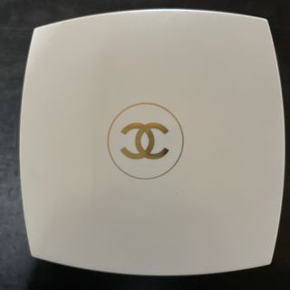 シャネル(CHANEL)のCOCO MADEMOISELLE FRESH AFTER BATHPOWDER(ボディパウダー)