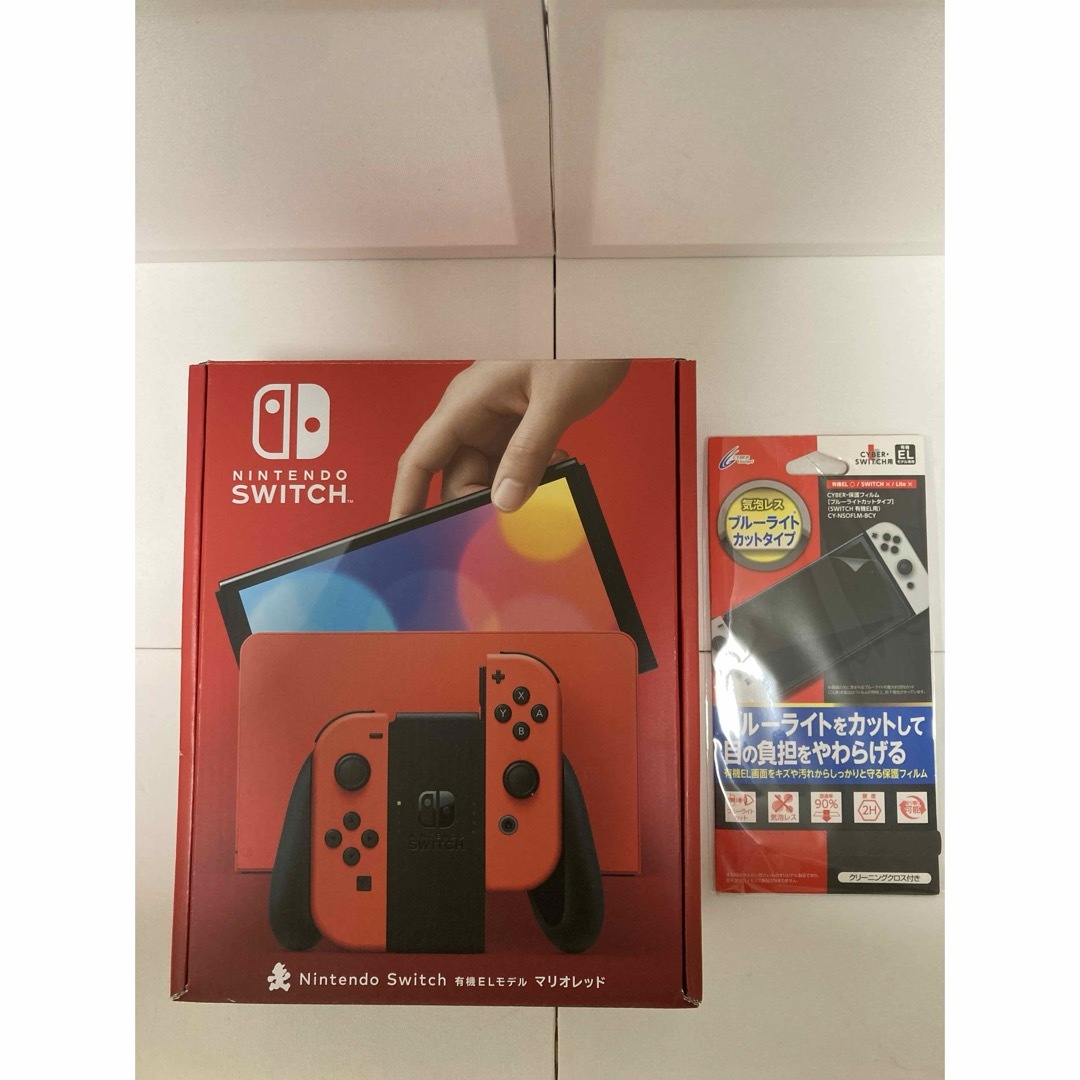 Nintendo Switch - switch 有機ELモデル マリオレッド ほぼ未使用美品