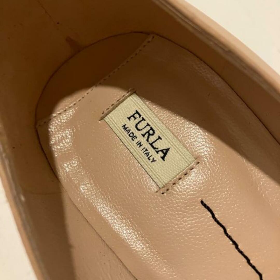 Furla(フルラ)のFURLA(フルラ) パンプス 35 1/2 J レディース - ピンクベージュ レザー レディースの靴/シューズ(ハイヒール/パンプス)の商品写真