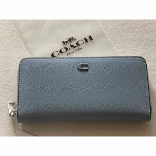 コーチ(COACH)の新品　COACH コーチ　長財布　レッド　赤　Cロゴ(財布)