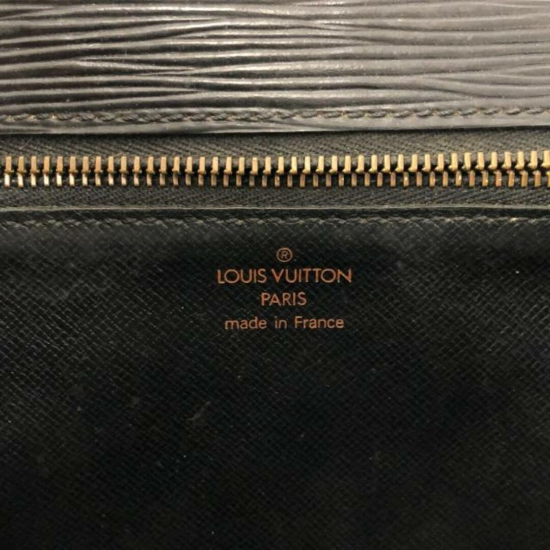 LOUIS VUITTON(ルイヴィトン)のLOUIS VUITTON(ルイヴィトン) セカンドバッグ エピ ポシェット・セリエ ドラゴンヌ M52612 ノワール レザー メンズのバッグ(セカンドバッグ/クラッチバッグ)の商品写真