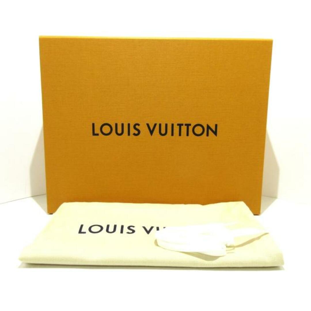 LOUIS VUITTON(ルイヴィトン)のLOUIS VUITTON(ルイヴィトン) スニーカー 7 メンズ美品  LVトレイナー・ライン スニーカー 白×アイボリー モノグラムデニム×レザー×化学繊維 メンズの靴/シューズ(スニーカー)の商品写真